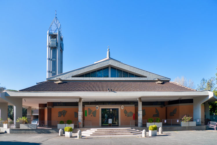 Chiesa di San Timoteo Casal Palocco Roma